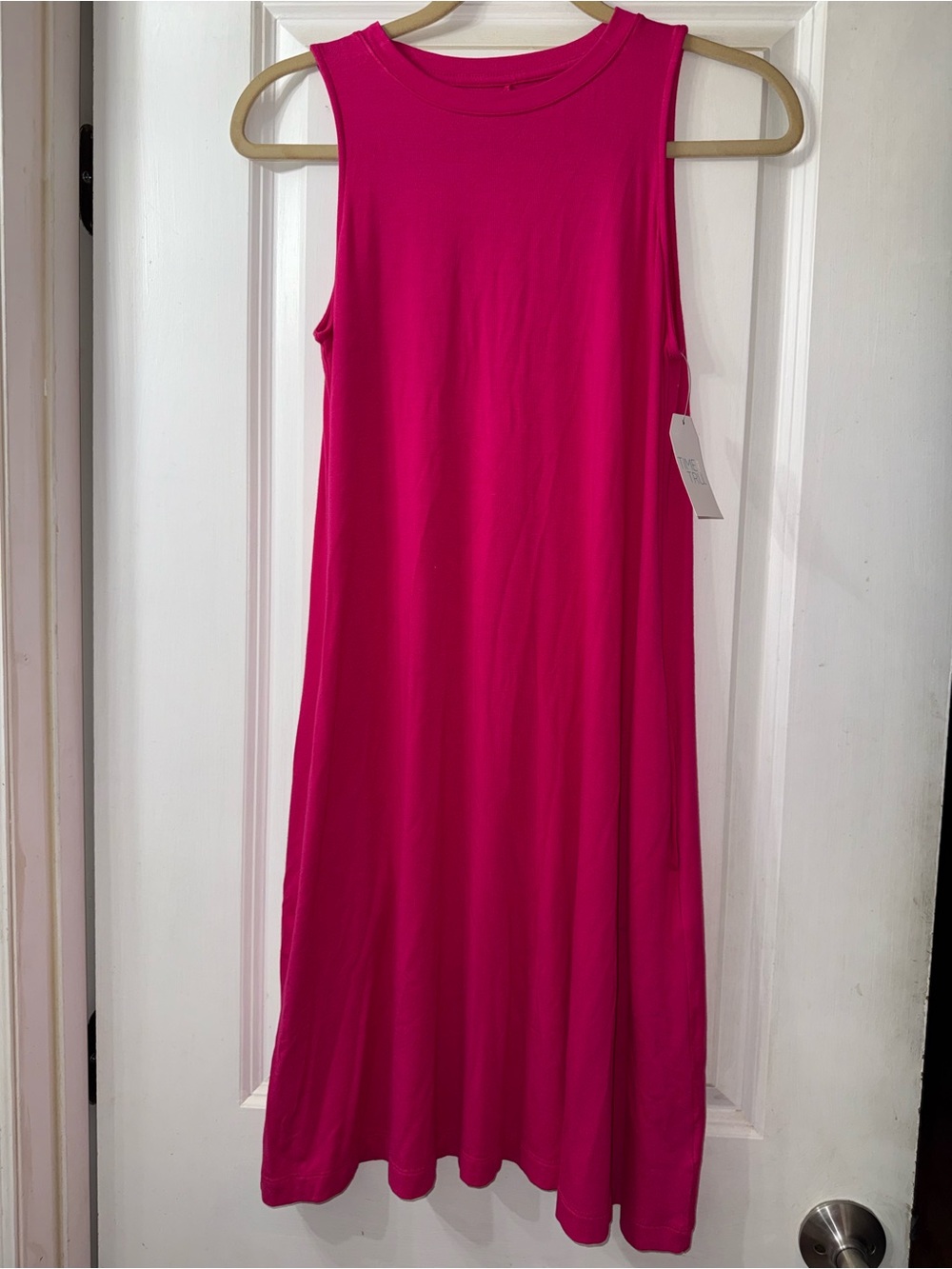 Time and Tru Sleeveless Knit Dress